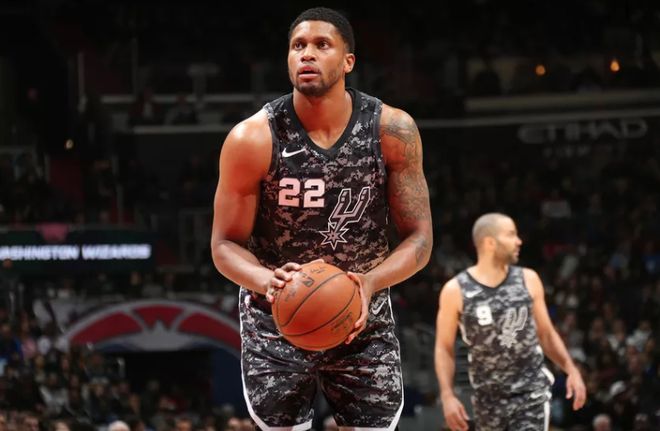 泳队在本次 泳队在本次