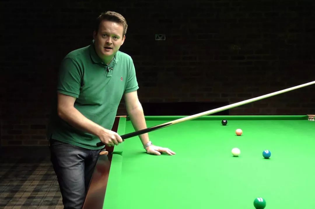 充满担忧 充满担忧