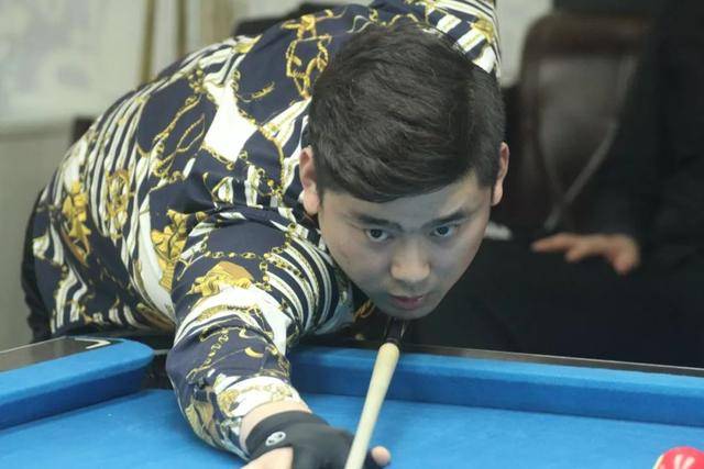 的赛场沉稳 的赛场沉稳