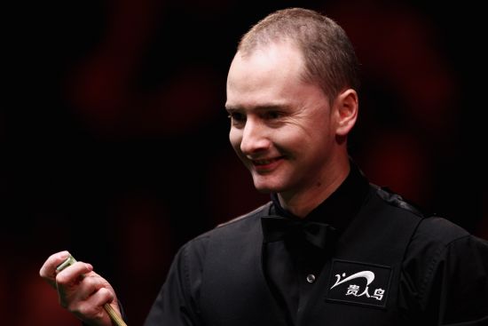 行利益输送 行利益输送