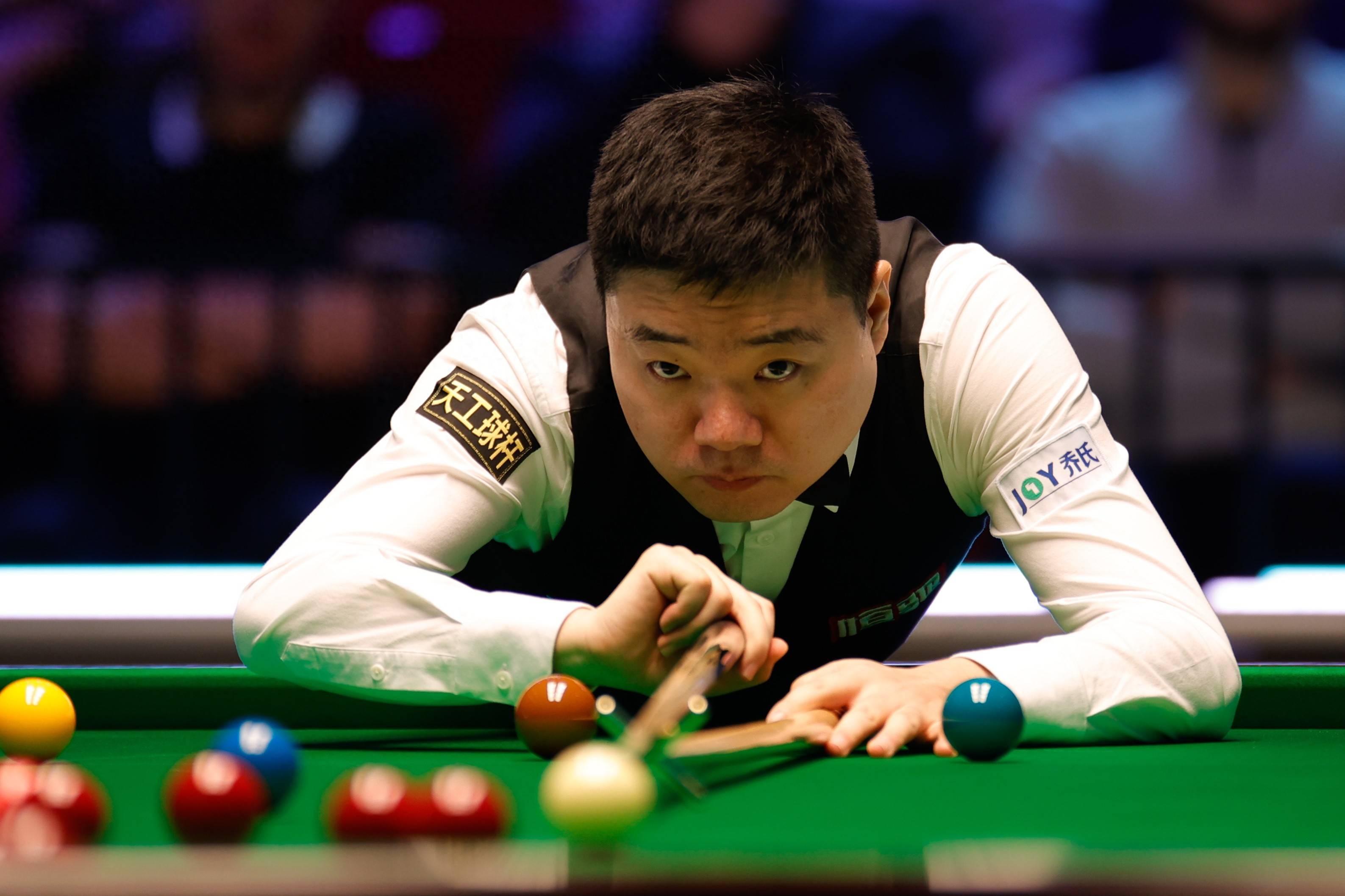 中国球员留 中国球员留