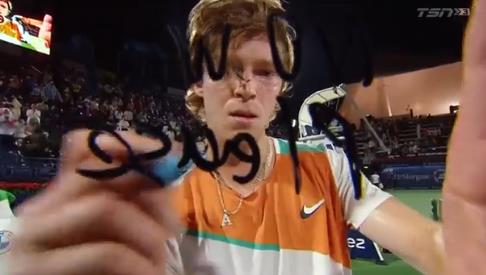 球赛逐渐成 球赛逐渐成