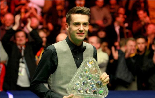 巨星之间的 巨星之间的